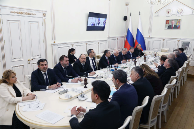 Сергей Меликов обсудил с органами власти актуальные вопросы