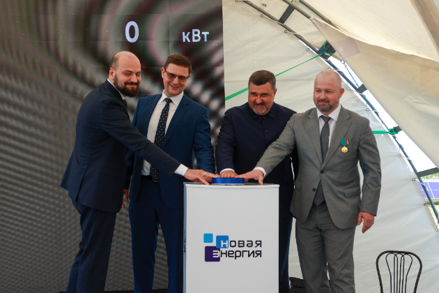 Развиваем «зелёную» энергетику: Фёдор Щукин дал старт работе Дербентской СЭС